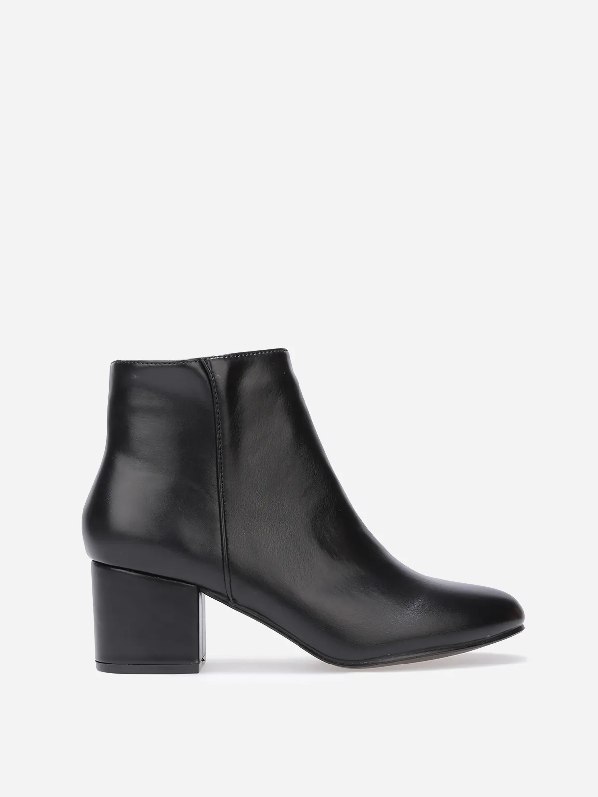 Bottines à talon et bout rond- Noir