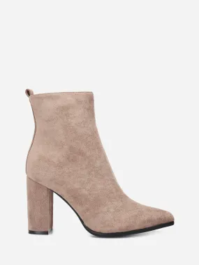 Bottines en suédine à bout pointu- Beige
